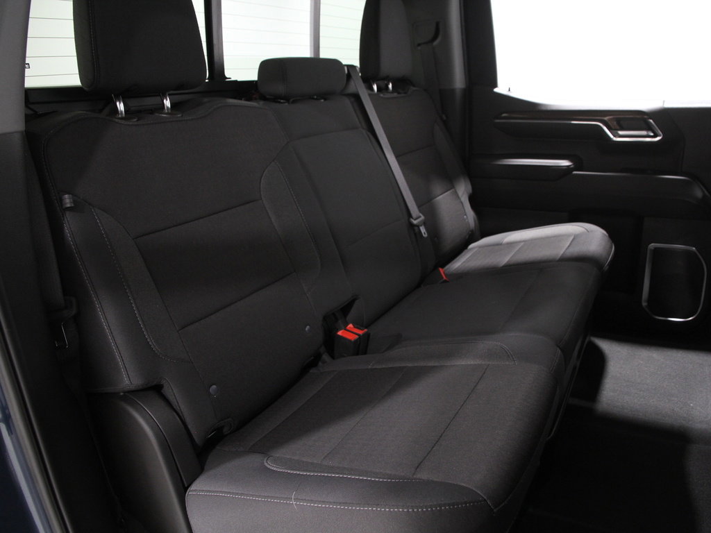 Used 2024 Chevrolet Silverado 1500 LT image 19