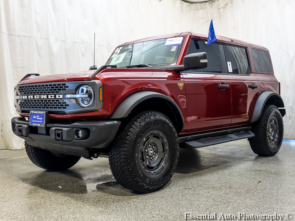Certified 2025 Ford Bronco Badlands AWD/4WD image 2