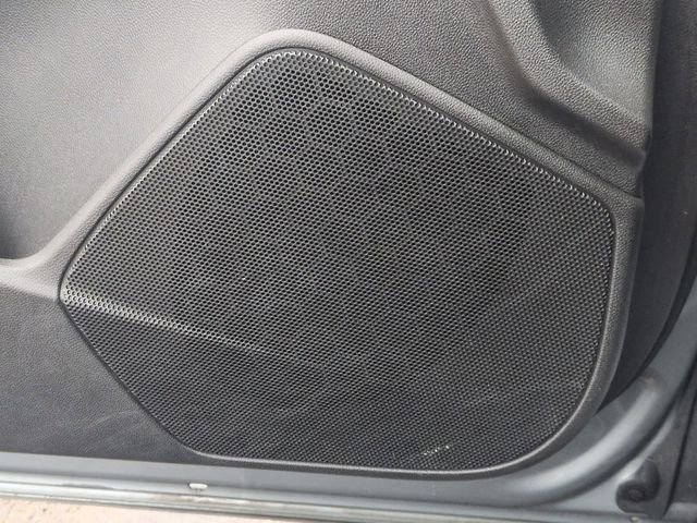 Used 2023 Cadillac XT4 Premium Luxury image 16