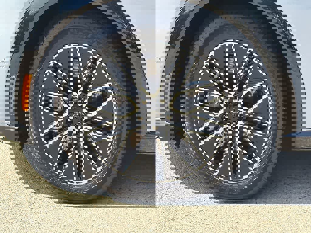 Certified 2024 Ford Mustang Mach-E Premium image 9