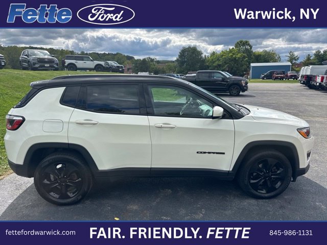 Used 2019 Jeep Compass Latitude AWD/4WD image 6