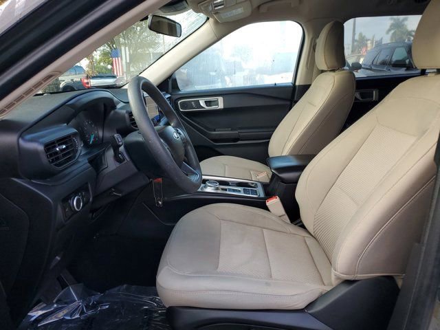 Certified 2024 Ford Explorer 2WD image 15