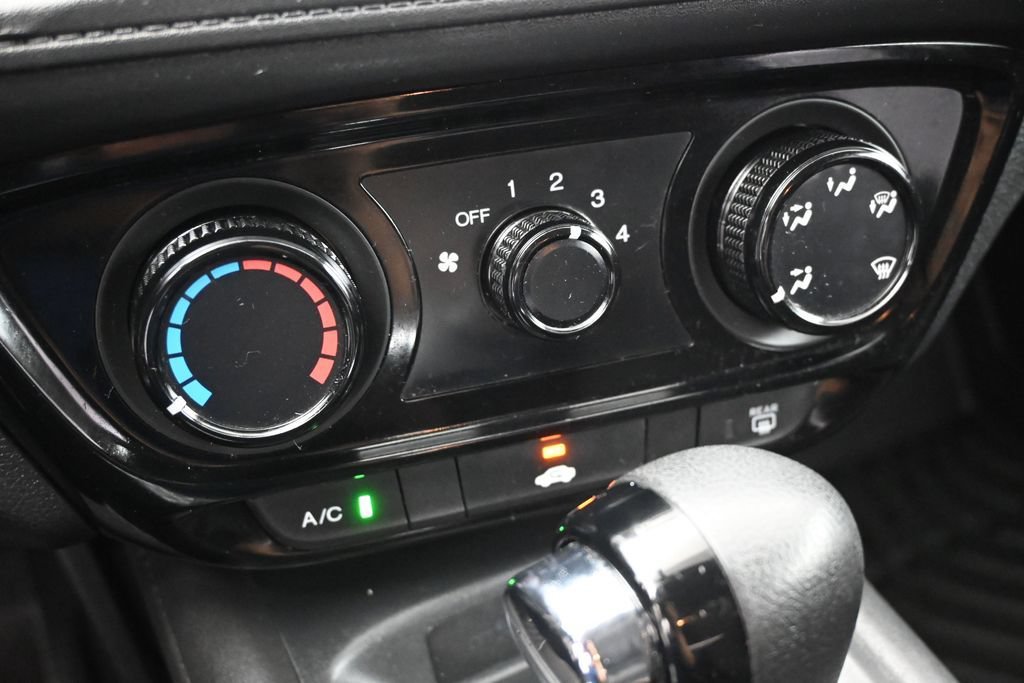 Used 2019 Honda HR-V LX image 14