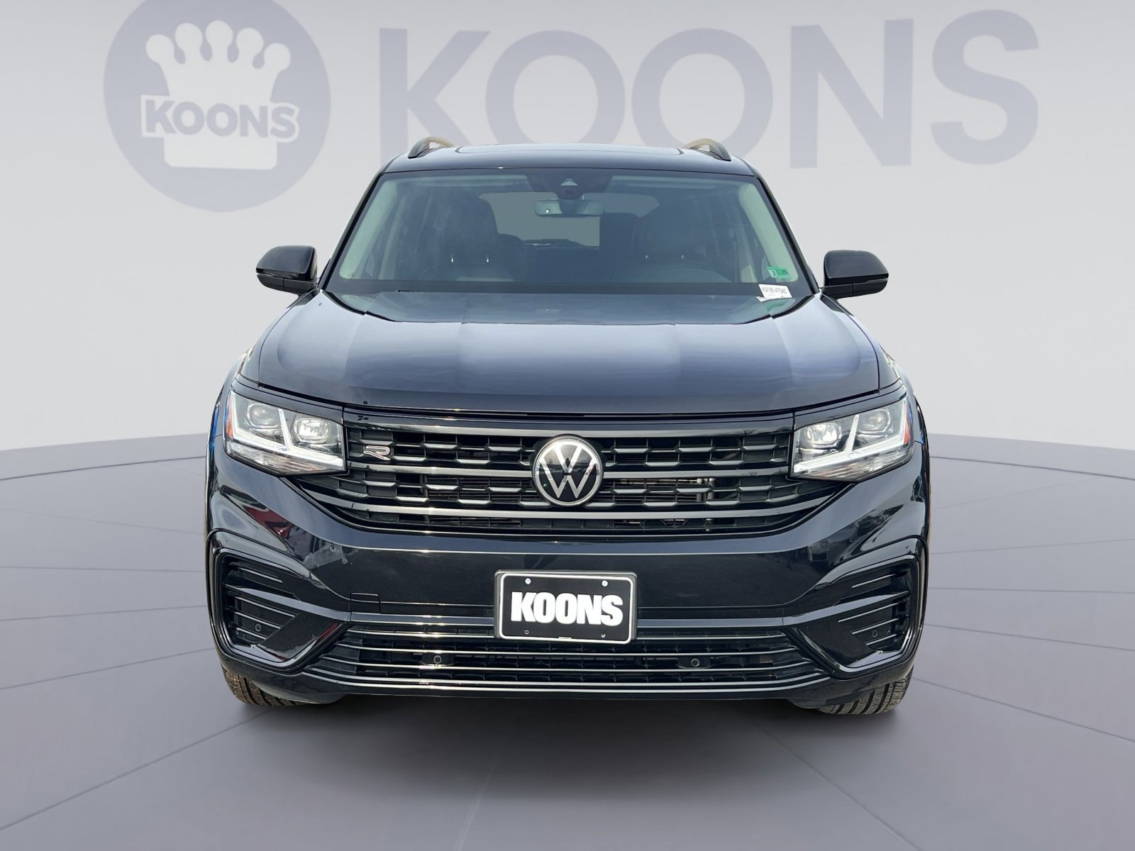 Used 2022 Volkswagen Atlas SEL R-Line image 8