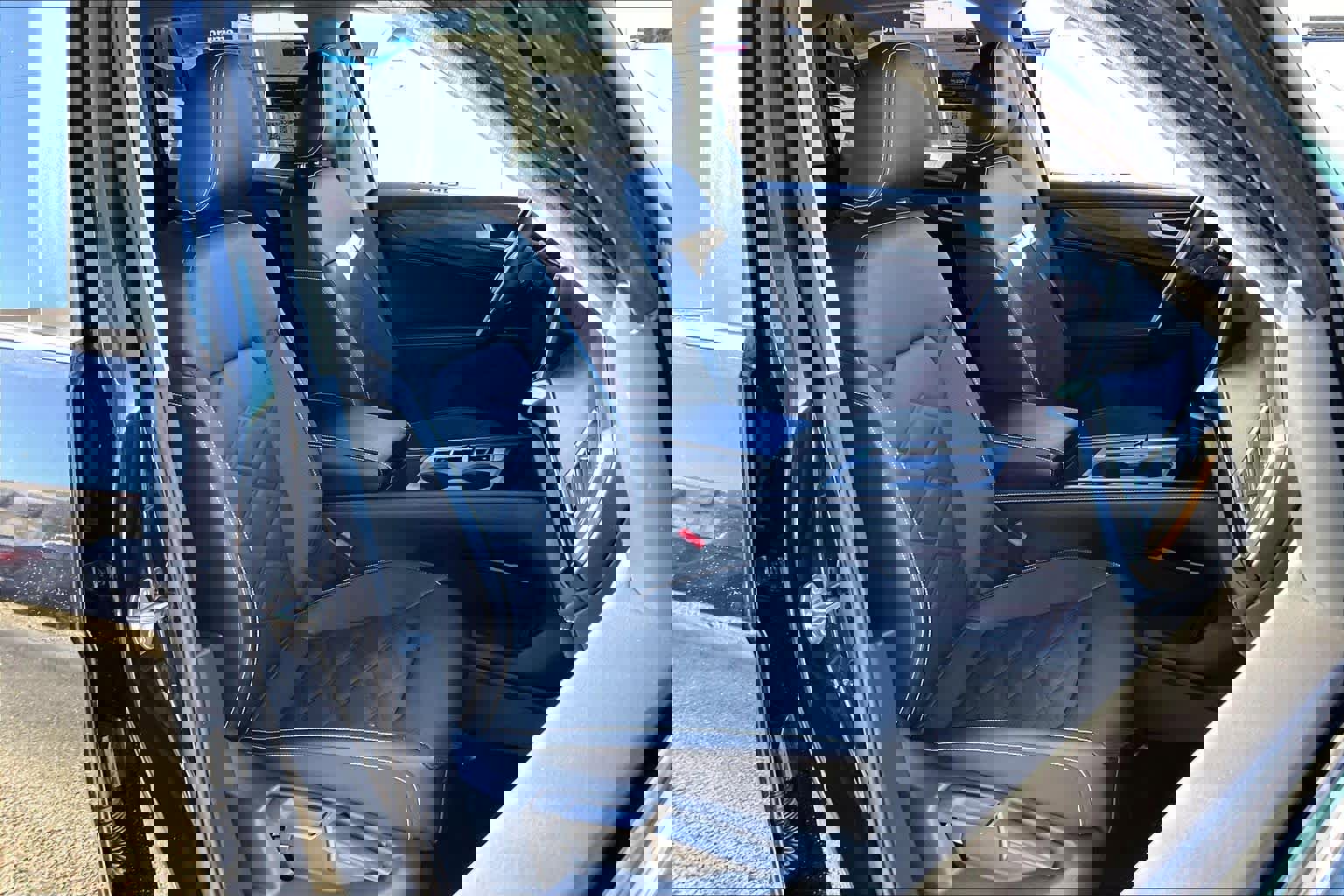 Used 2025 Volkswagen Atlas SE image 8