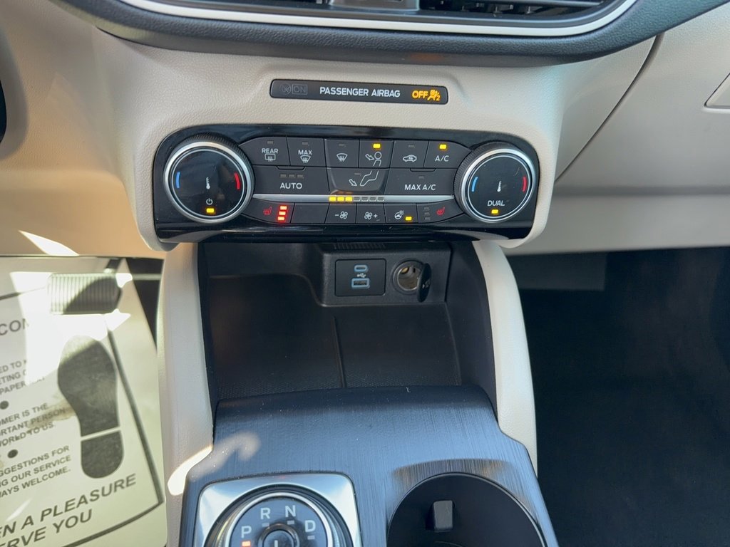 Certified 2022 Ford Escape SEL image 23