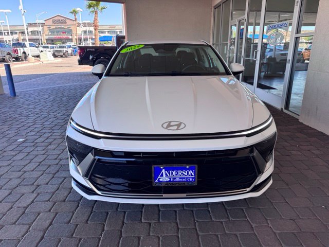 Used 2025 Hyundai Sonata SEL FWD image 8