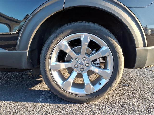 Certified 2020 Ford Explorer Platinum w/ Premium Technology Package image 21