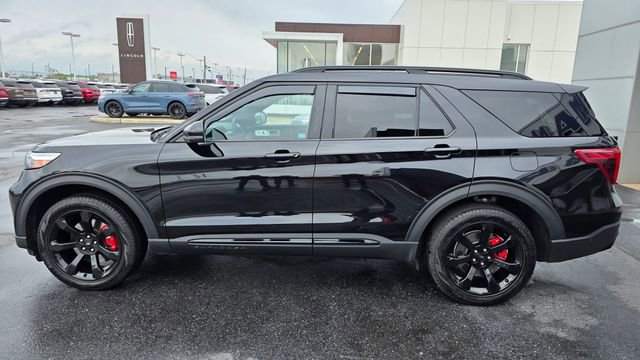 Certified 2024 Ford Explorer ST w/ Equipment Group 401A AWD/4WD image 4