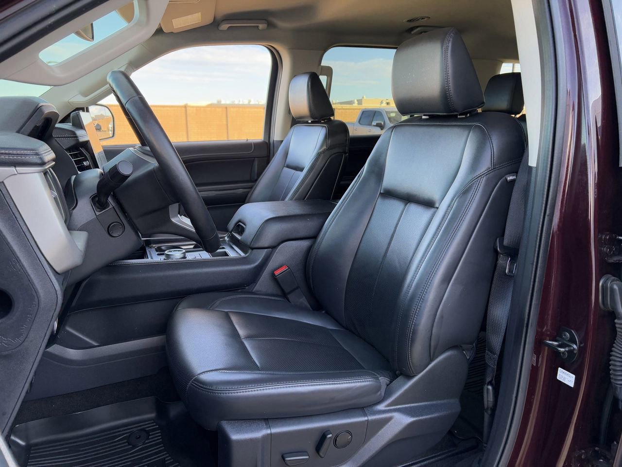 Certified 2023 Ford Expedition XLT image 25