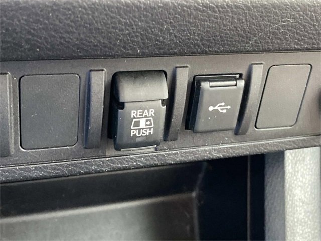Used 2021 Toyota Tacoma SR image 33