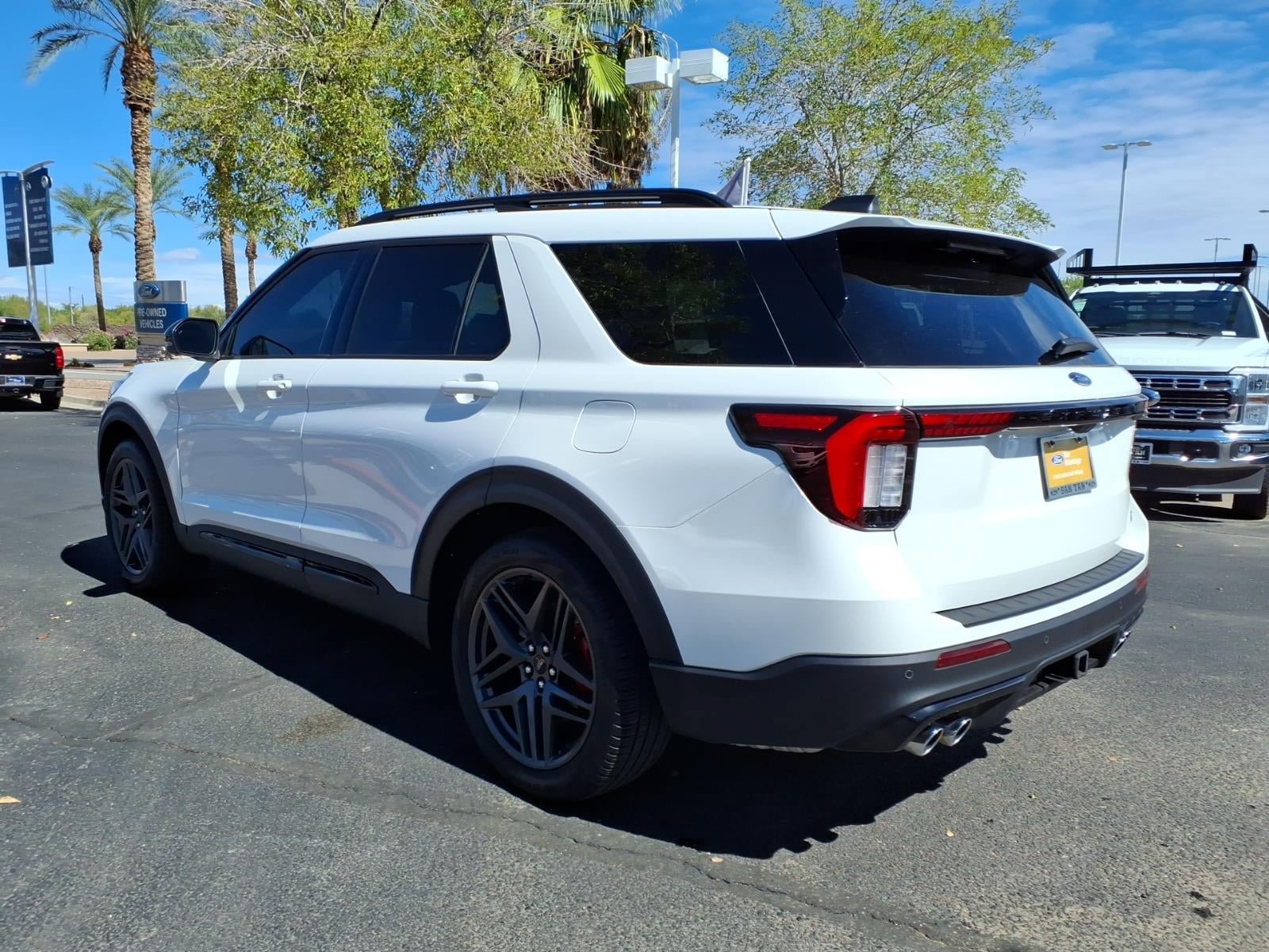 Certified 2025 Ford Explorer ST w/ Sun And Sound Package AWD/4WD image 6