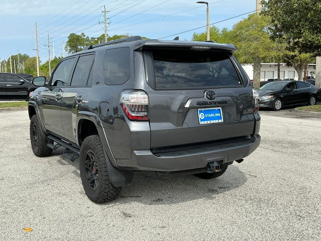 Used 2022 Toyota 4Runner SR5 Premium w/ Moonroof Package image 5
