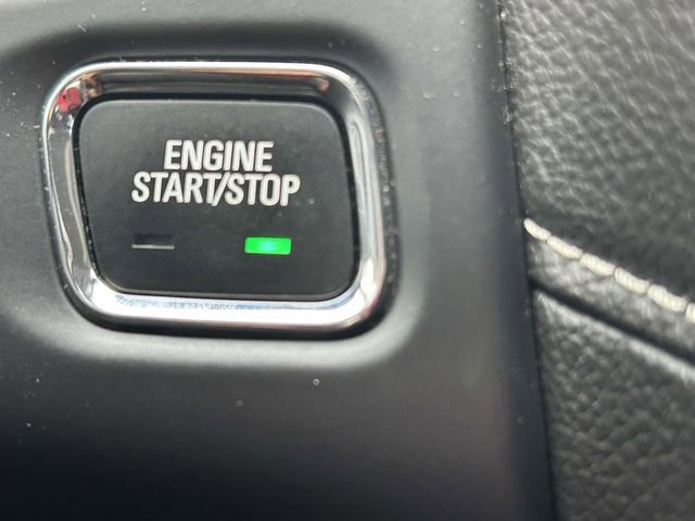 Used 2023 GMC Acadia SLT FWD image 29