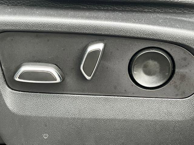 Used 2022 GMC Sierra 1500 Denali AWD/4WD image 32