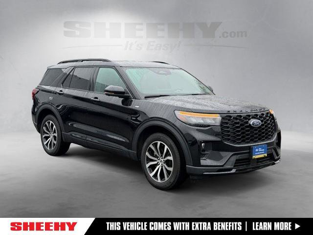 Certified 2025 Ford Explorer ST-Line AWD/4WD image 1