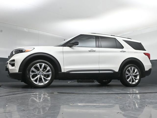 Certified 2023 Ford Explorer Platinum w/ Technology Package image 5