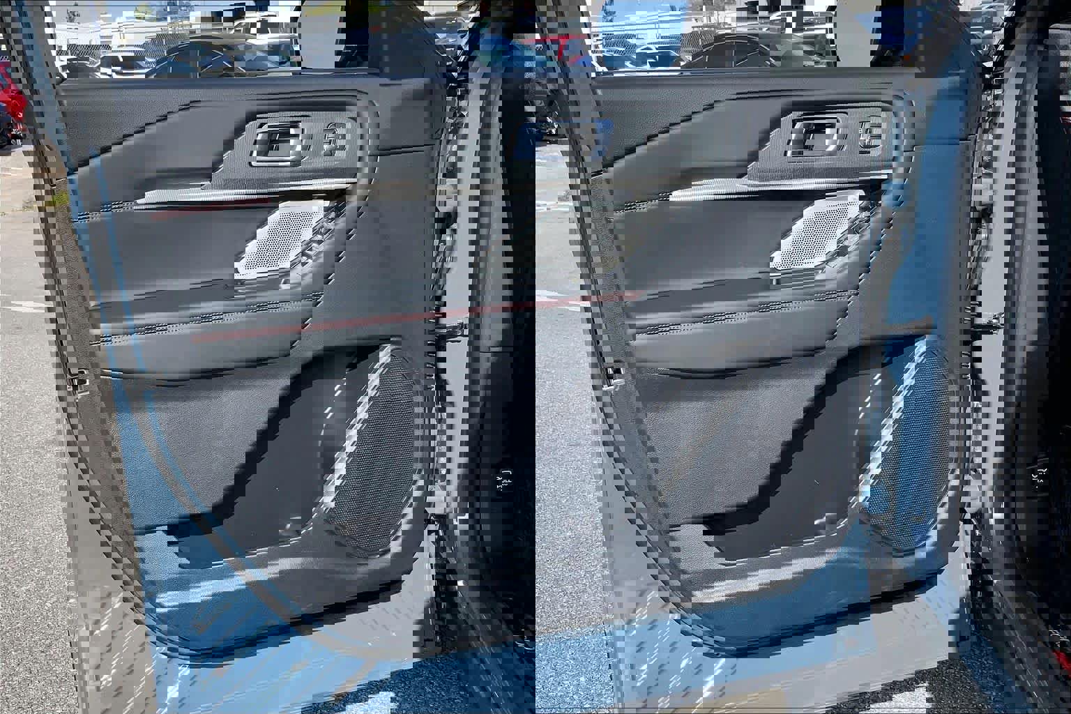 Certified 2025 Ford Explorer ST w/ Sun And Sound Package image 21