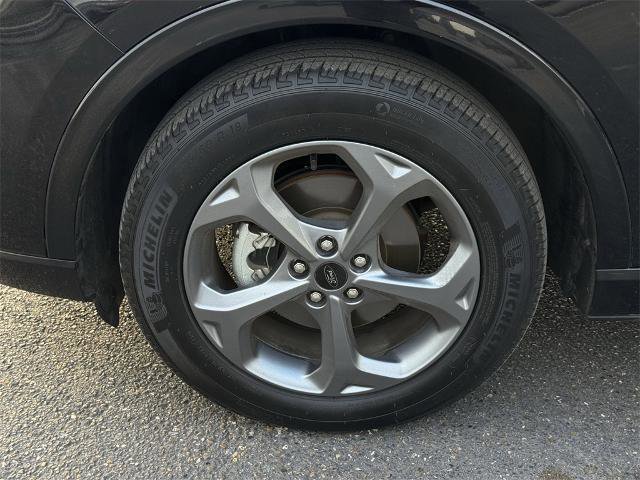 Certified 2024 Ford Escape ST-Line image 11