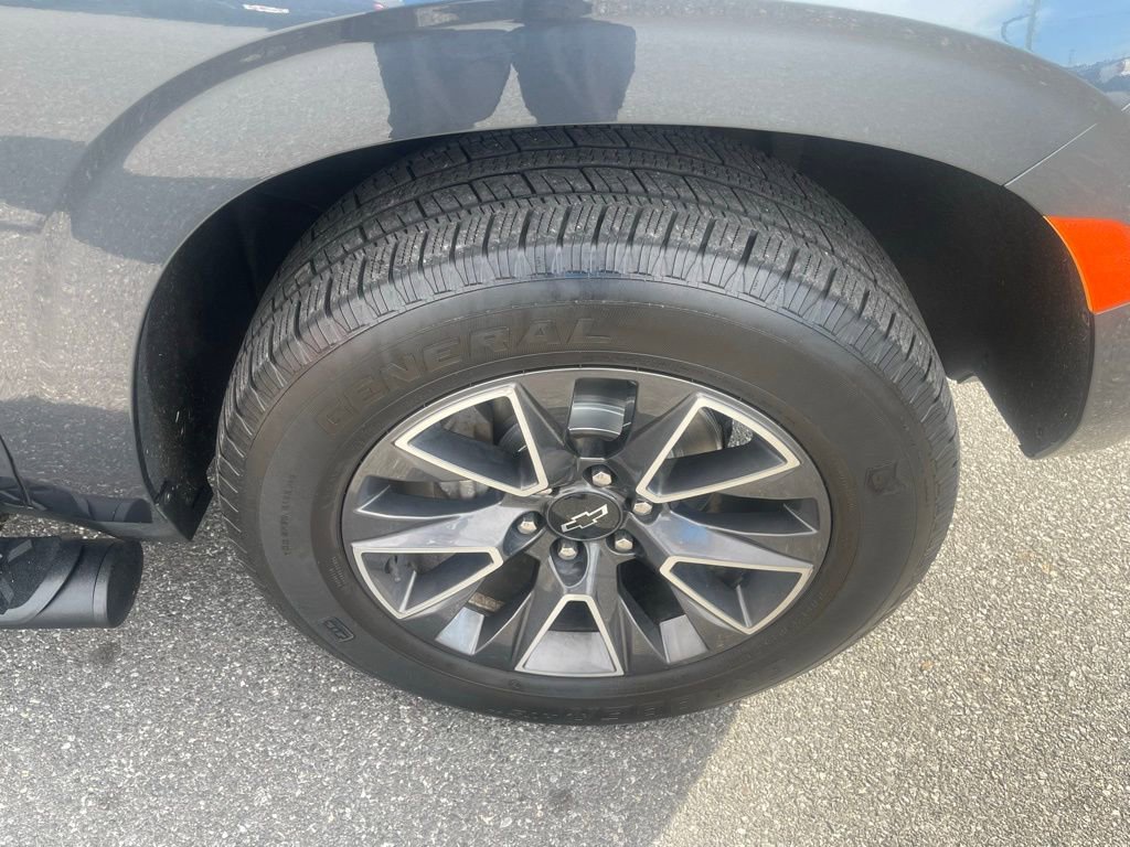 Used 2021 Chevrolet Suburban Z71 w/ Rear Media and Nav Package image 14