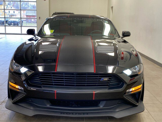 Certified 2018 Ford Mustang GT Premium w/ Equipment Group 401A RWD image 3