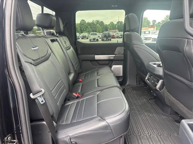 Certified 2025 Ford F450 Platinum w/ FX4 Off-Road Package AWD/4WD image 15