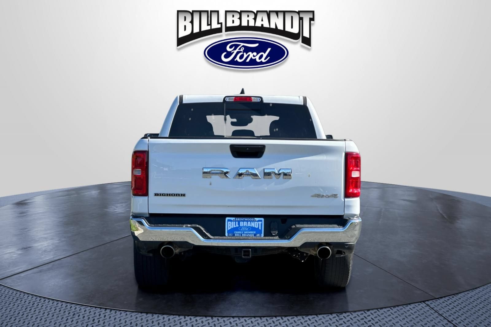 Used 2025 RAM 1500 Big Horn AWD/4WD image 4