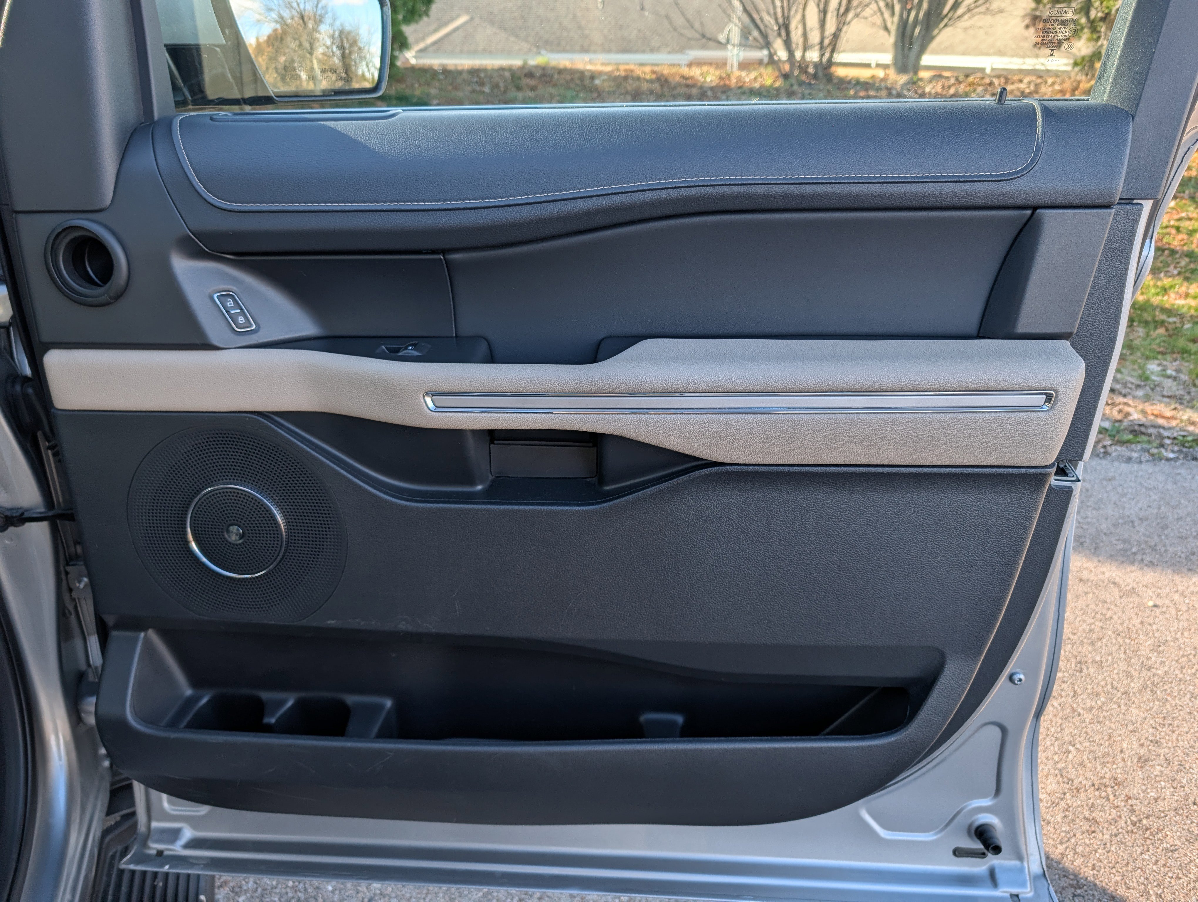 Certified 2024 Ford Expedition Max Limited image 41