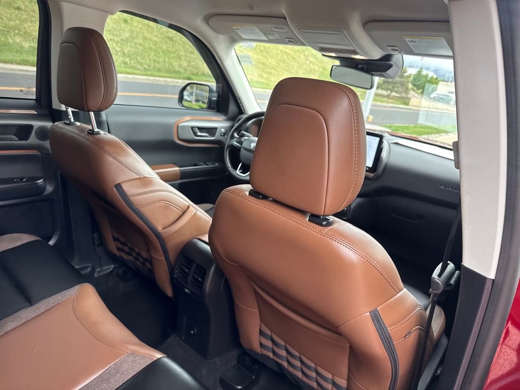 Certified 2025 Ford Bronco Sport Outer Banks w/ Outer Banks Tech Package+ AWD/4WD image 29