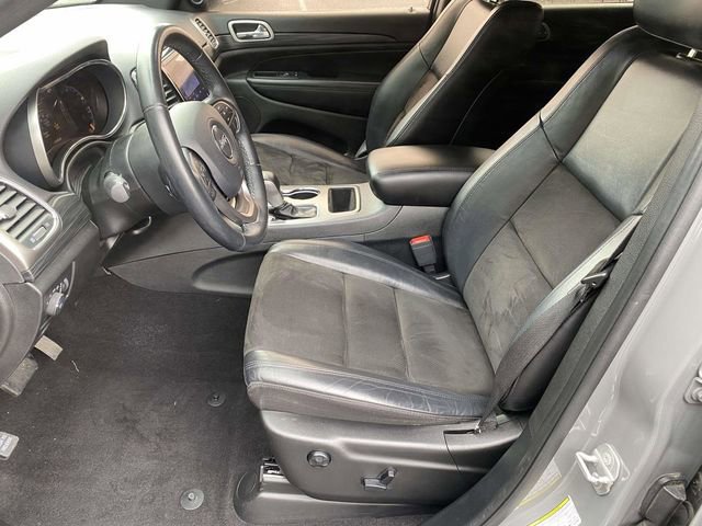 Used 2020 Jeep Grand Cherokee Altitude image 17