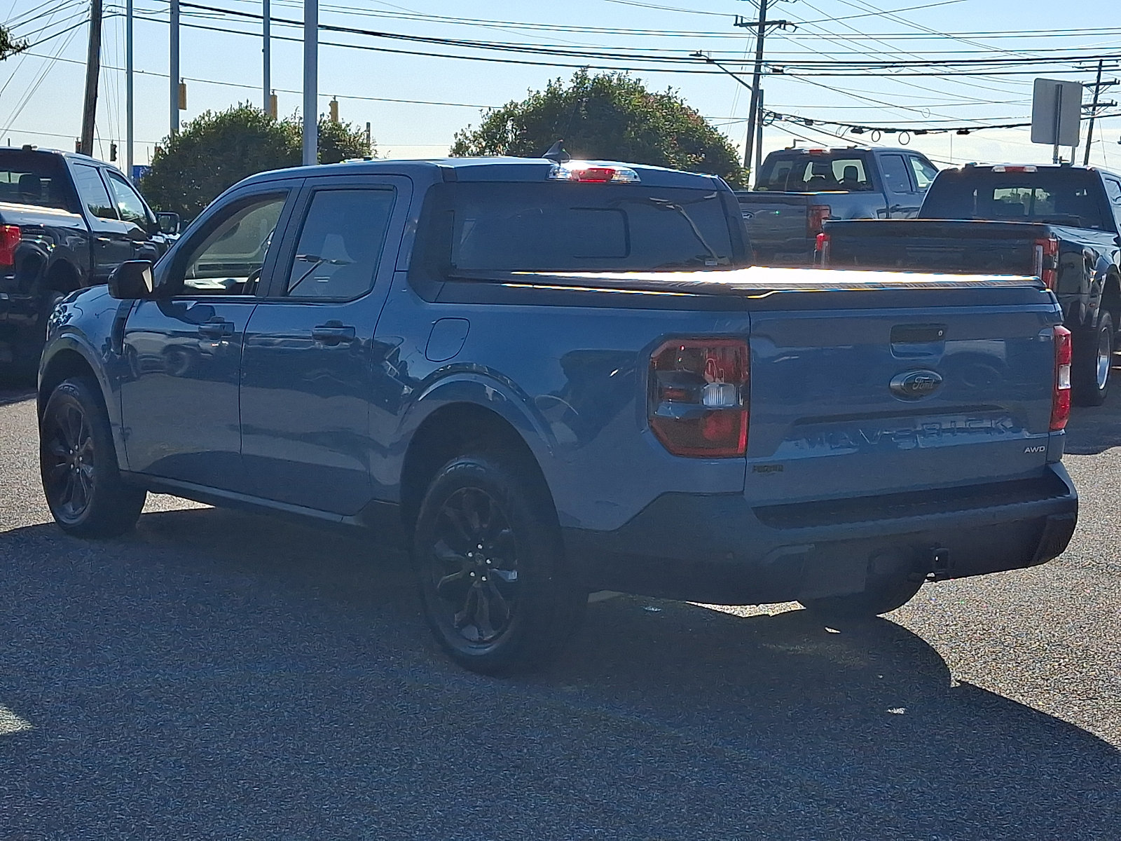 Certified 2024 Ford Maverick Lariat w/ Black Appearance Package AWD/4WD image 7
