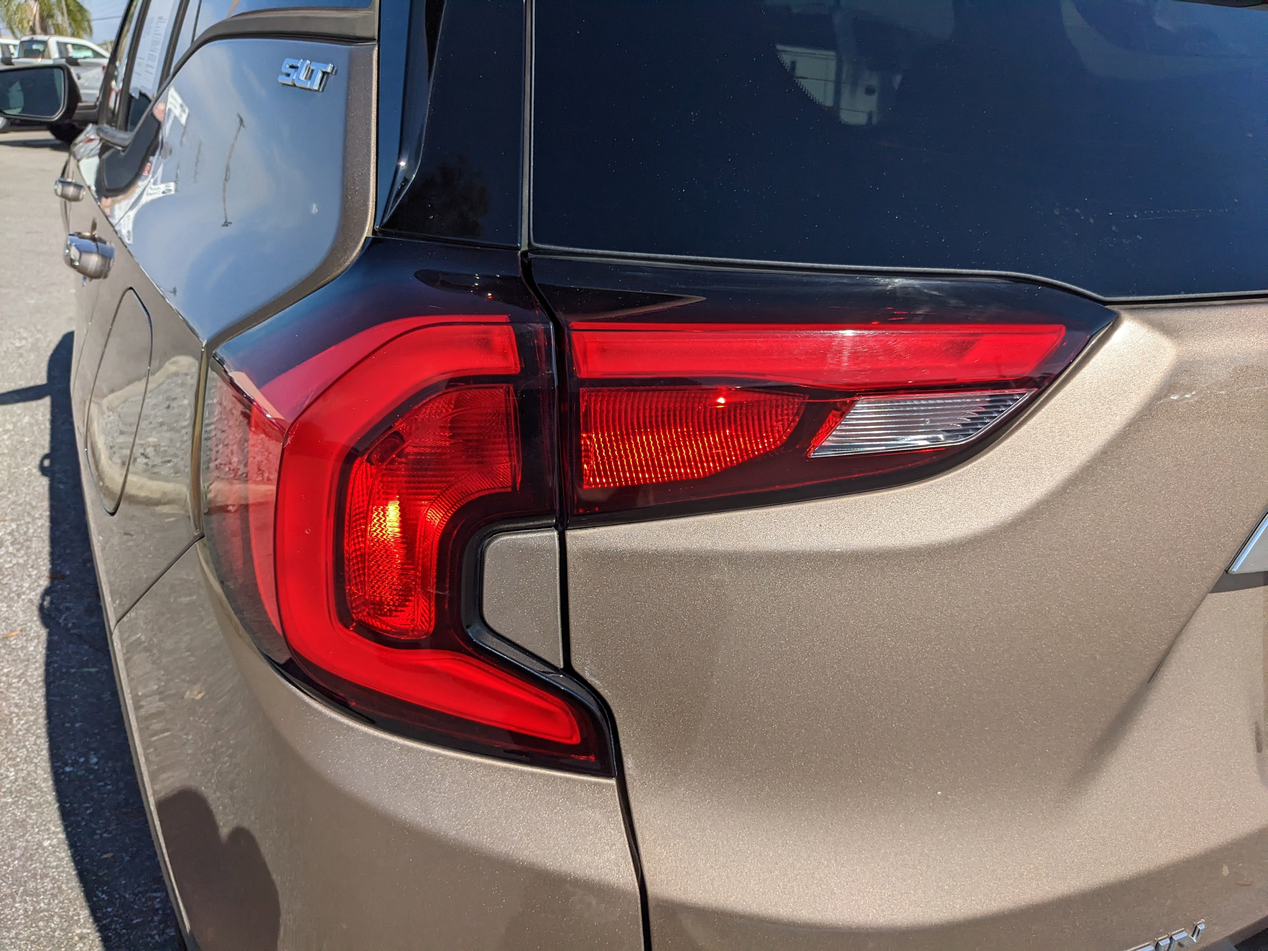 Used 2018 GMC Terrain SLT w/ Preferred Package image 11