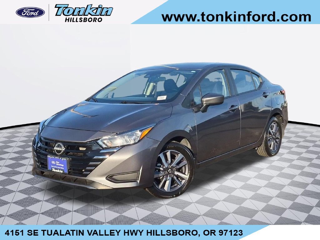 Used 2024 Nissan Versa SV w/ Trunk Package FWD image 1