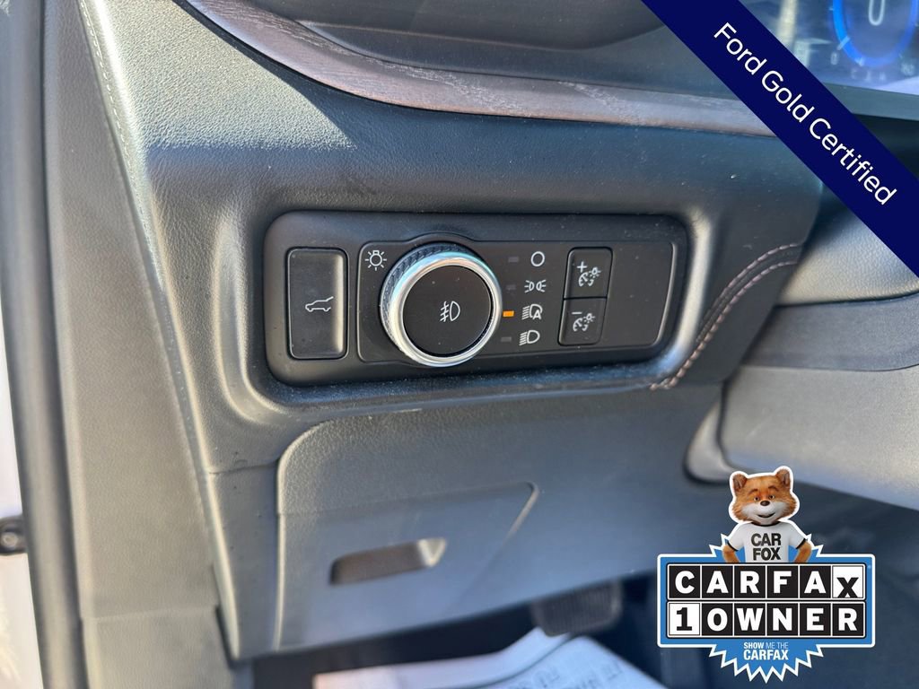 Certified 2024 Ford Explorer Platinum w/ Technology Package image 35