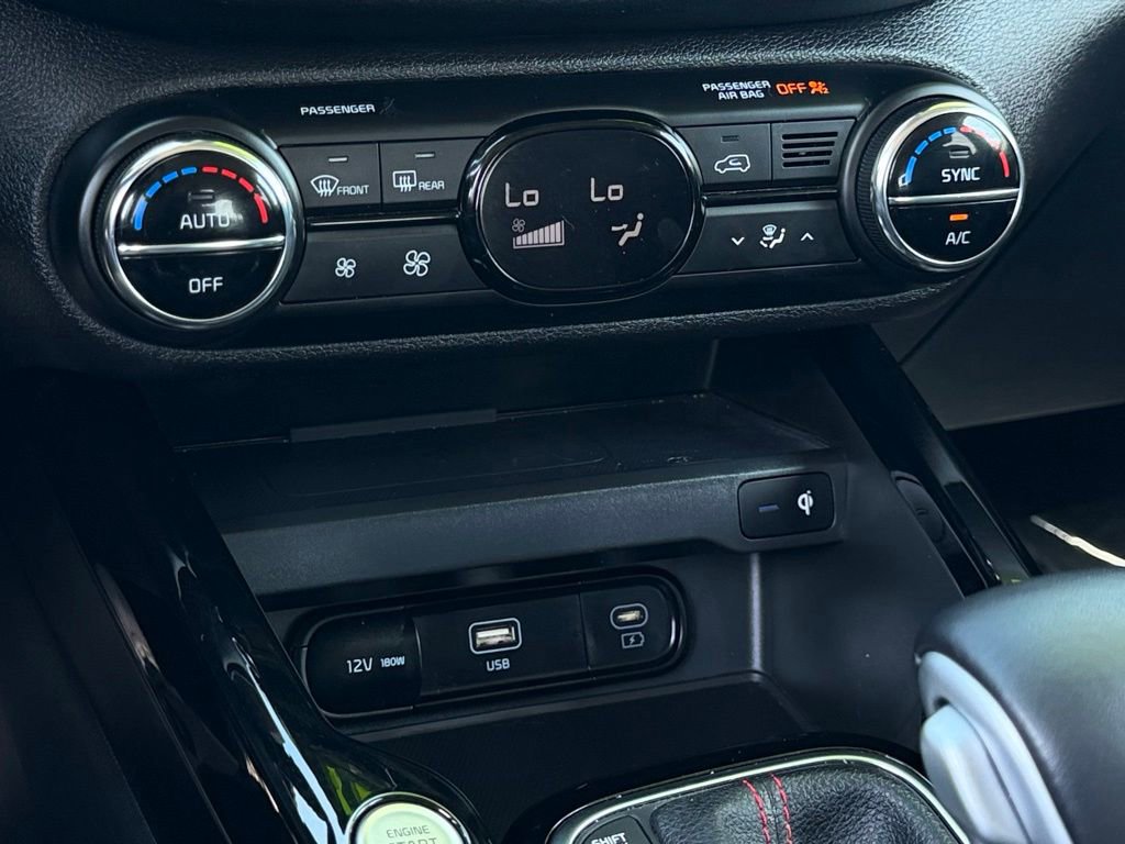 Used 2023 Kia Soul GT-Line w/ GT-Line Technology Package FWD image 25