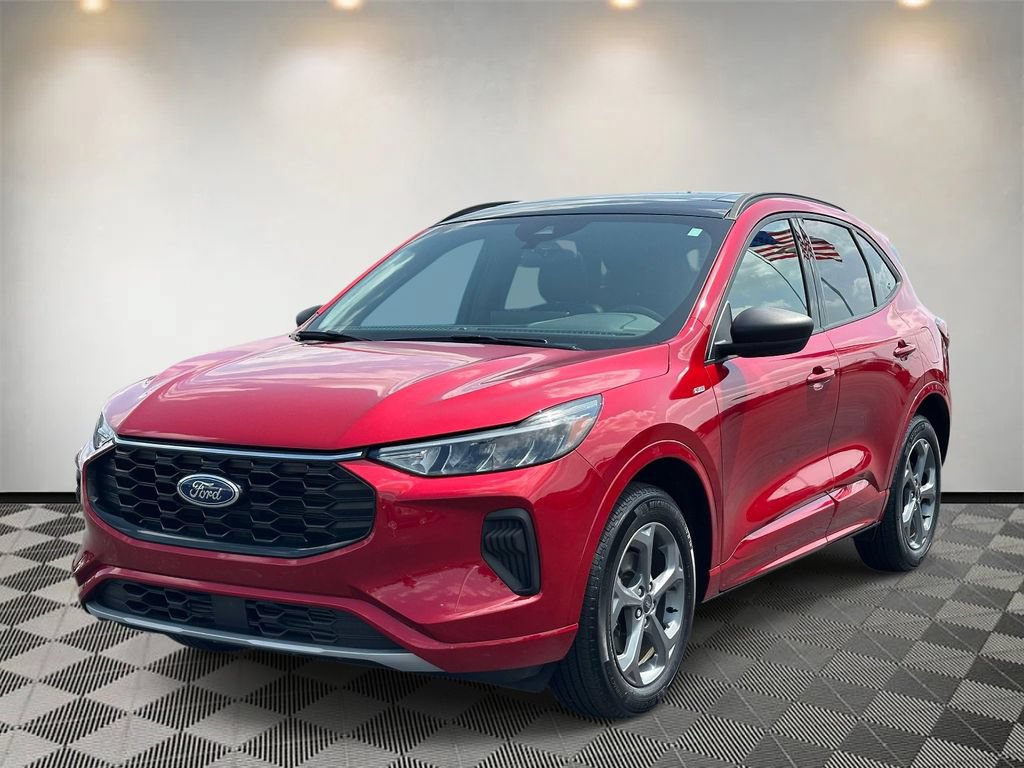Certified 2024 Ford Escape ST-Line w/ Tech Pack #1 AWD/4WD image 6