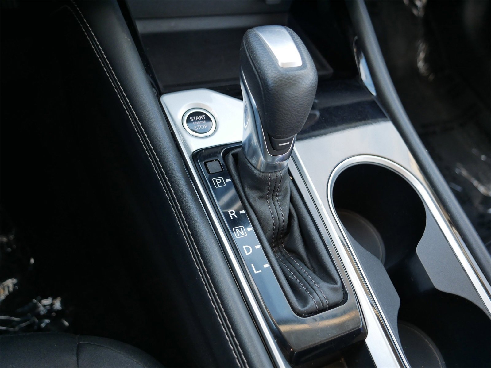 Used 2023 Nissan Altima 2.5 SV image 23