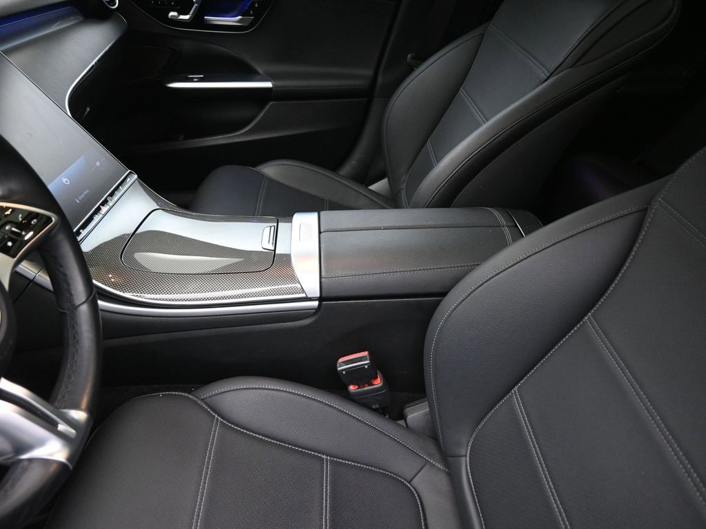 Used 2024 Mercedes-Benz C 300 4MATIC Sedan image 20