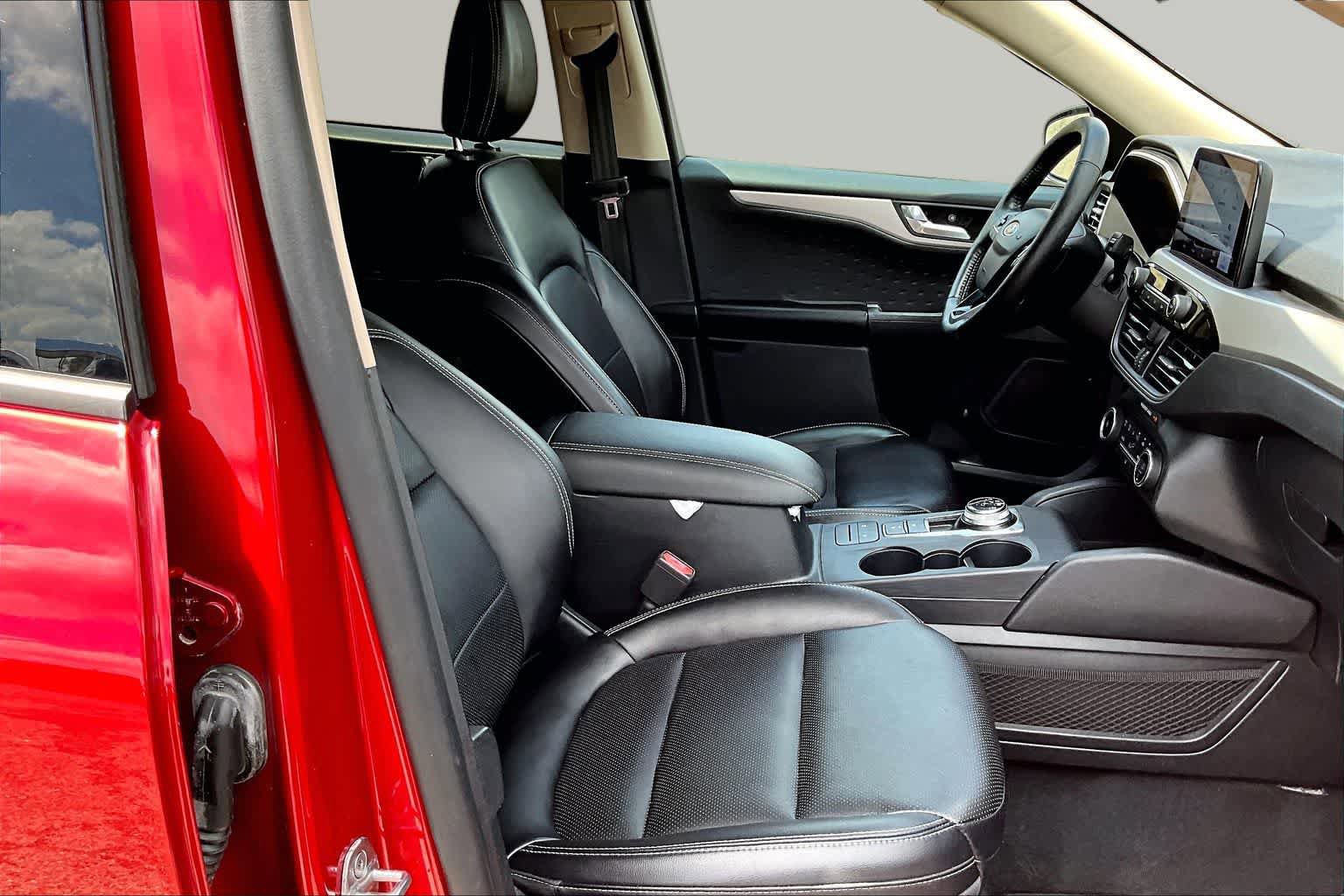 Certified 2020 Ford Escape SEL FWD image 11