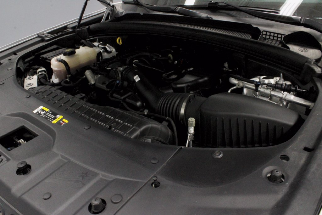 Used 2023 Jeep Grand Cherokee Altitude AWD/4WD image 17