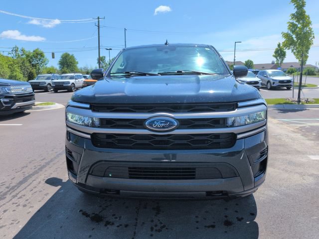 Certified 2023 Ford Expedition XLT AWD/4WD image 2