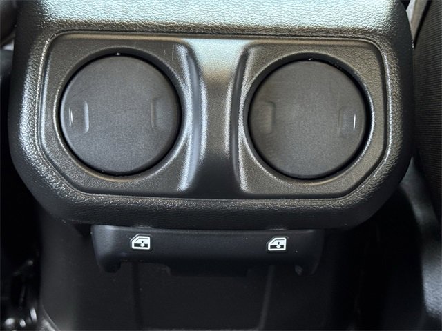 Used 2022 Jeep Gladiator Willys image 28