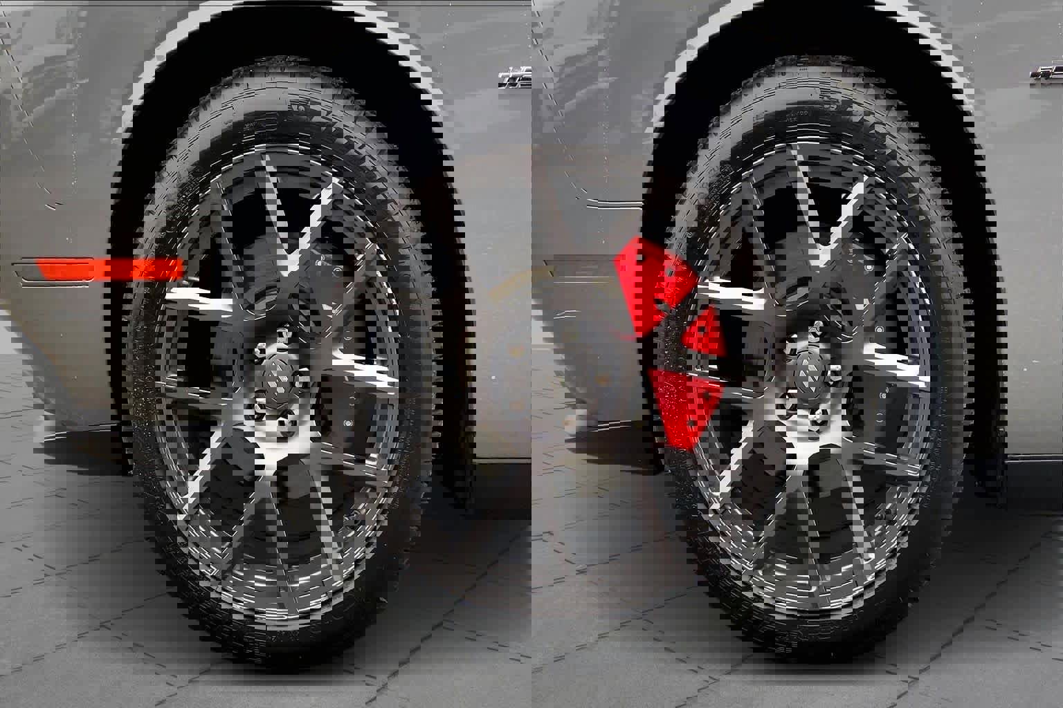 Used 2018 Dodge Challenger R/T Plus image 12