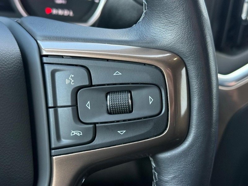 Used 2022 Chevrolet Silverado 2500 High Country image 16