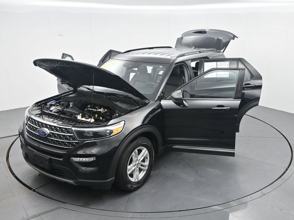 Certified 2024 Ford Explorer XLT w/ Equipment Group 202A image 42