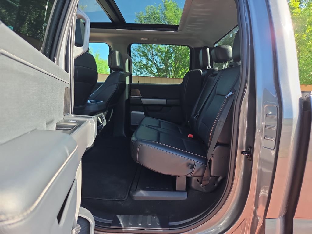 Certified 2025 Ford F350 Lariat AWD/4WD image 24