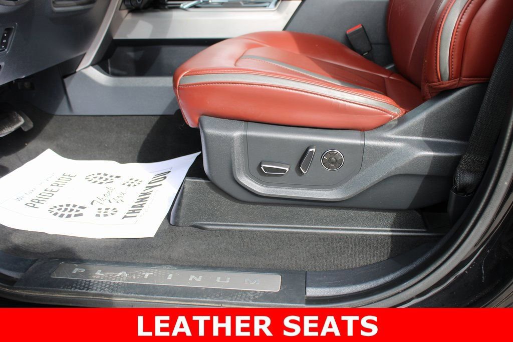 Certified 2022 Ford F450 Platinum w/ FX4 Off-Road Package image 10