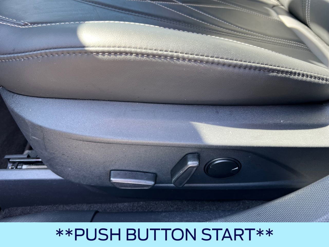 Certified 2025 Ford Mustang Mach-E Select image 11