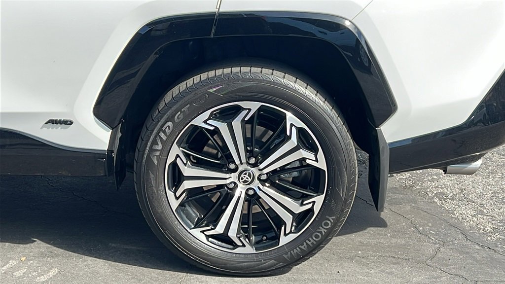 Used 2023 Toyota RAV4 XSE w/ Weather Package image 7