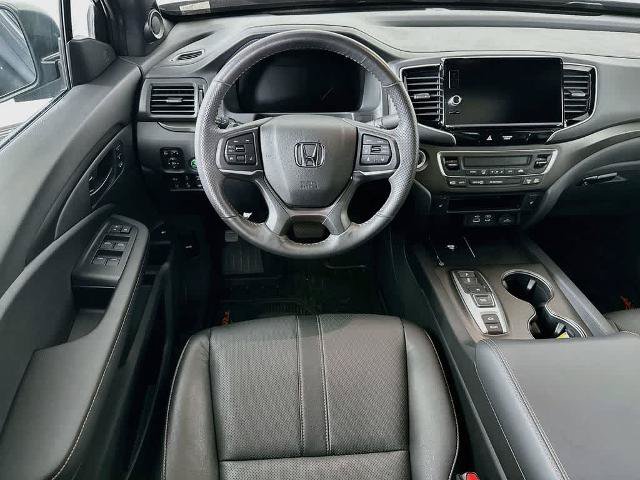 Used 2025 Honda Ridgeline TrailSport image 9
